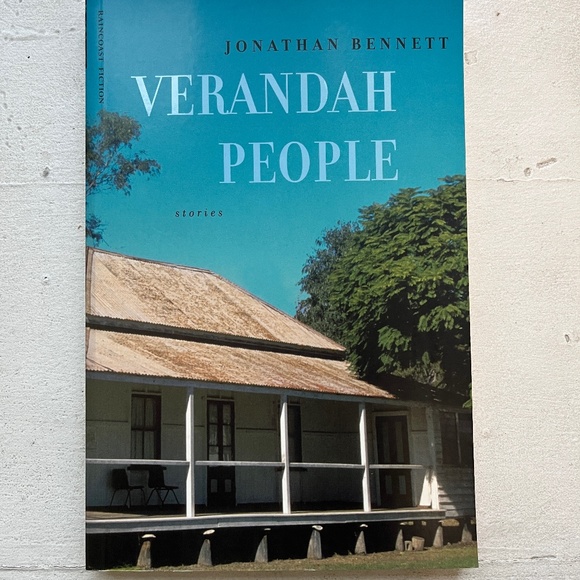 Jonathan Bennett's Verandah People, short stories, 2001, paperback - Picture 1 of 8